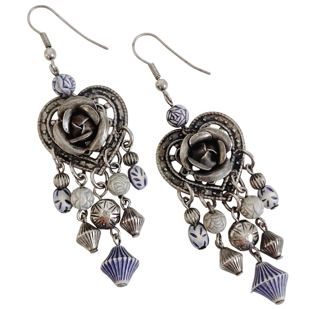 Vintage Y2K Boho Chandelier Earrings Silver Tone Rose Heart Beaded Dangles Hooks